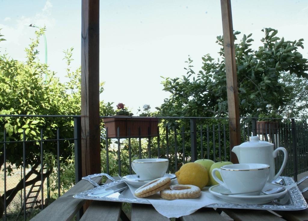 B&B Melibleo Melilli Eksteriør bilde